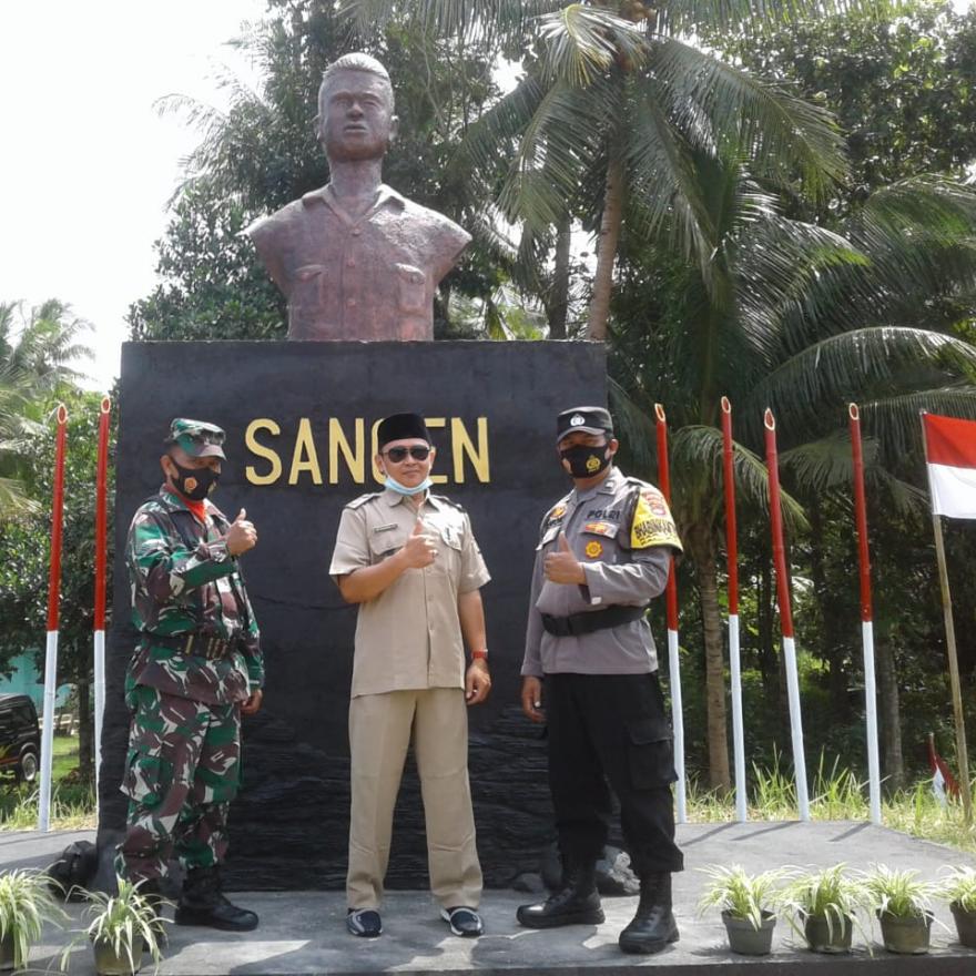 Patung Pahlawan Sanoen